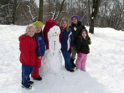 Chandler, Malia, Tori, Naomi, and Abbie show off their creation in March 2005.